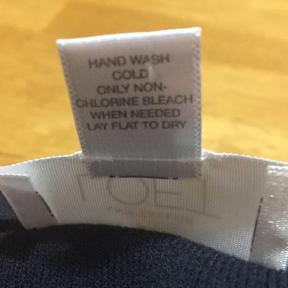 Ann Taylor Loft - Picture 5 of 6